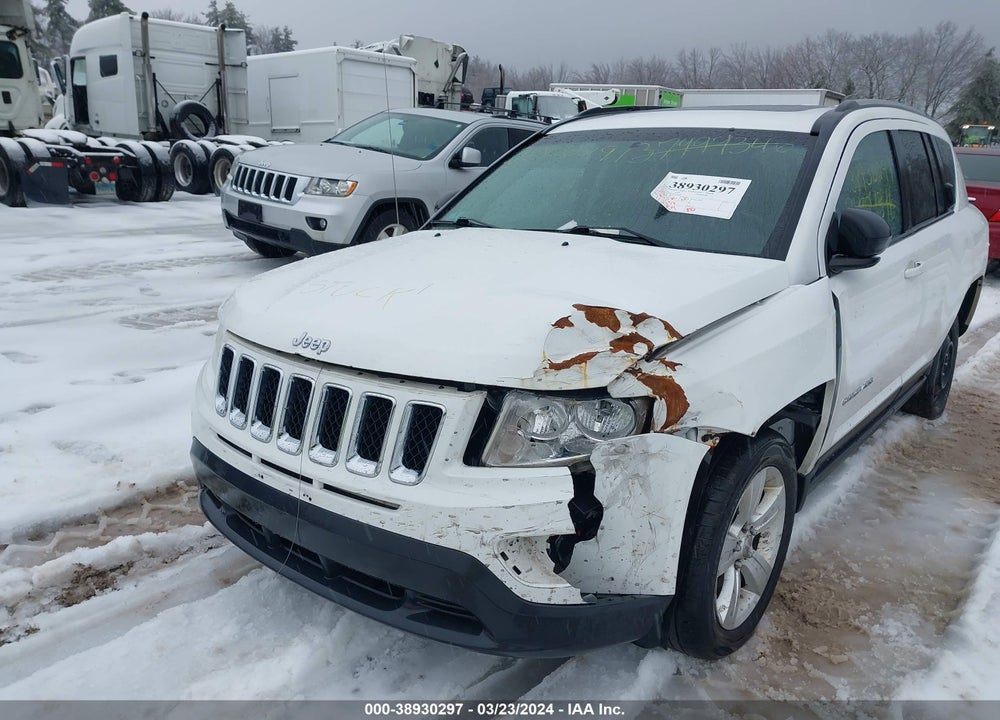 2012 JEEP COMPASS LATITUDE VIN: 1C4NJDEB5CD563563