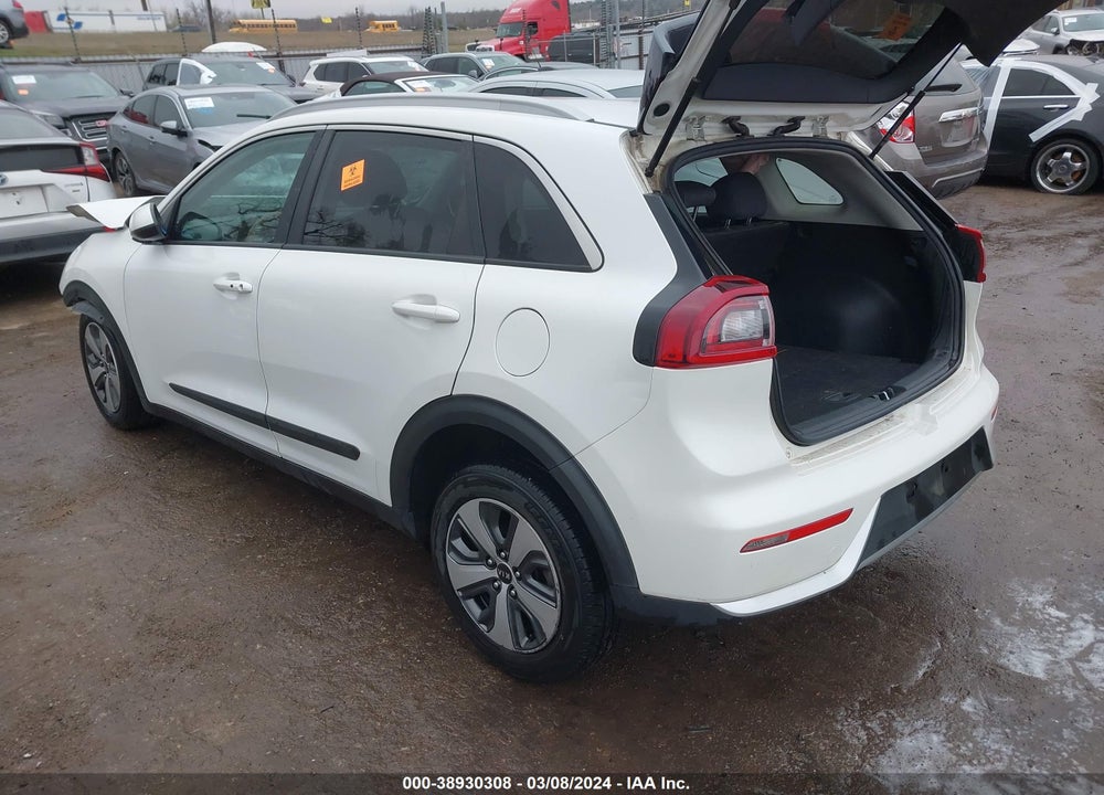2018 KIA NIRO LX VIN: KNDCB3LC8J5157701