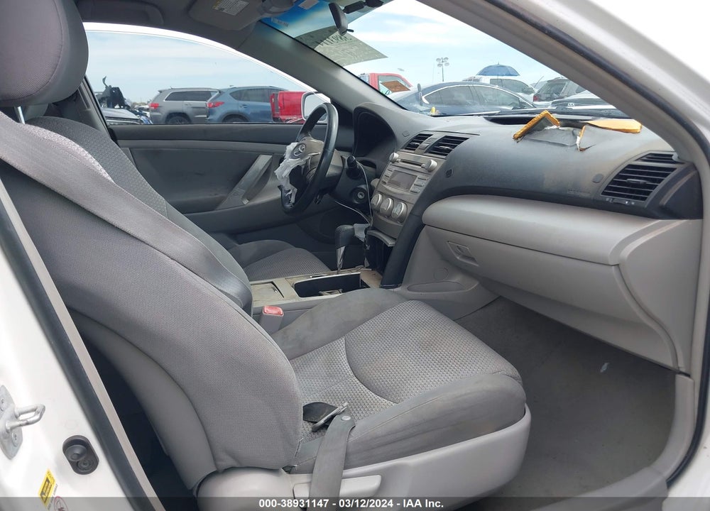 2011 TOYOTA CAMRY SE VIN: 4T1BF3EK9BU627306