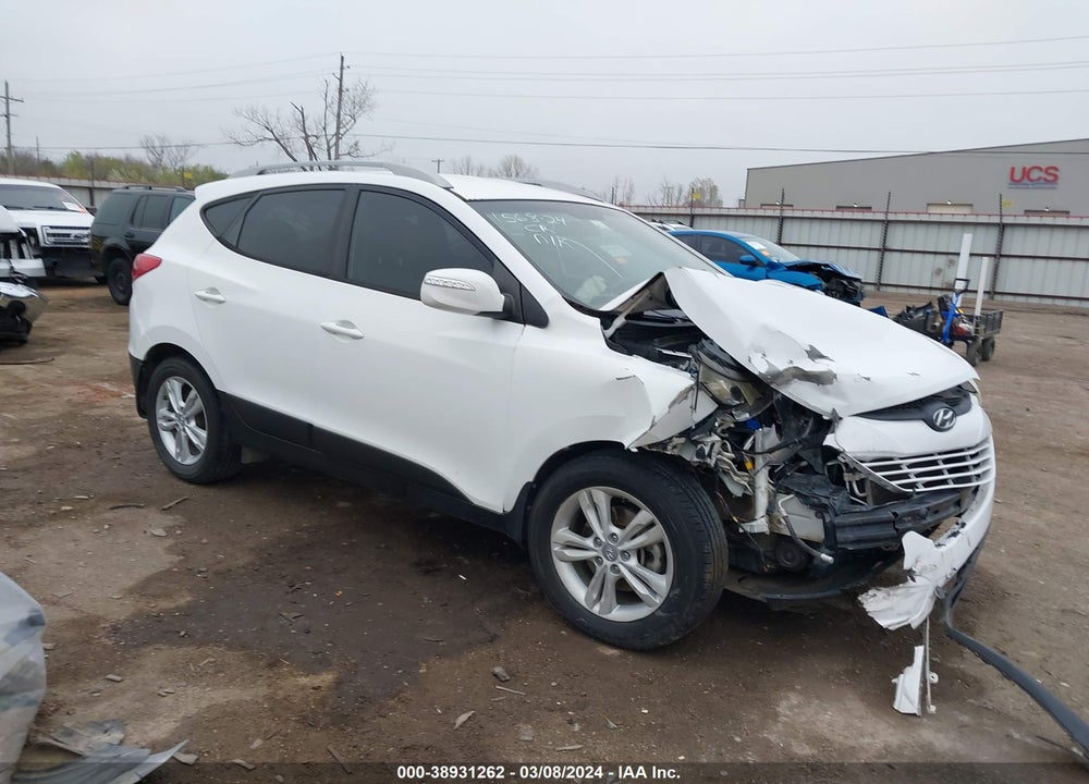 2013 HYUNDAI TUCSON GLS VIN: KM8JU3AC6DU769437