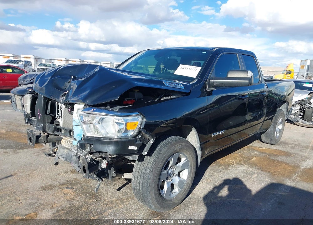 2022 RAM 1500 BIG HORN QUAD CAB 4X2 6'4 BOX VIN: 1C6RREBT4NN126848