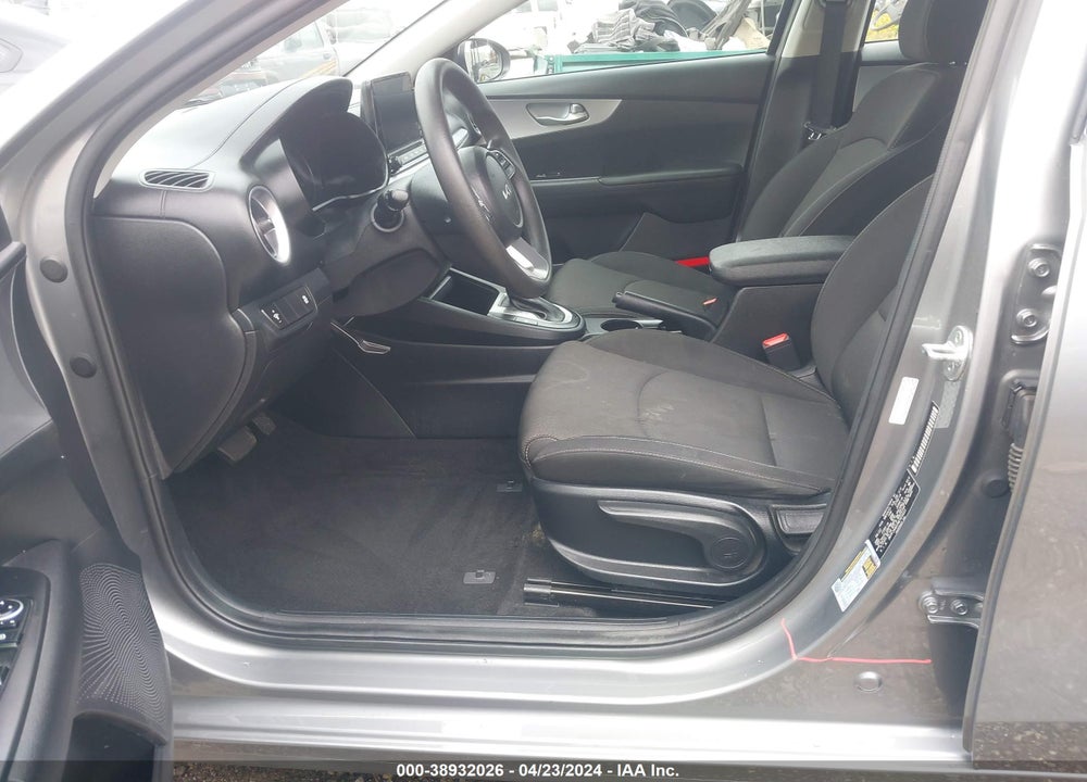 2022 KIA FORTE LXS VIN: 3KPF24AD2NE501631