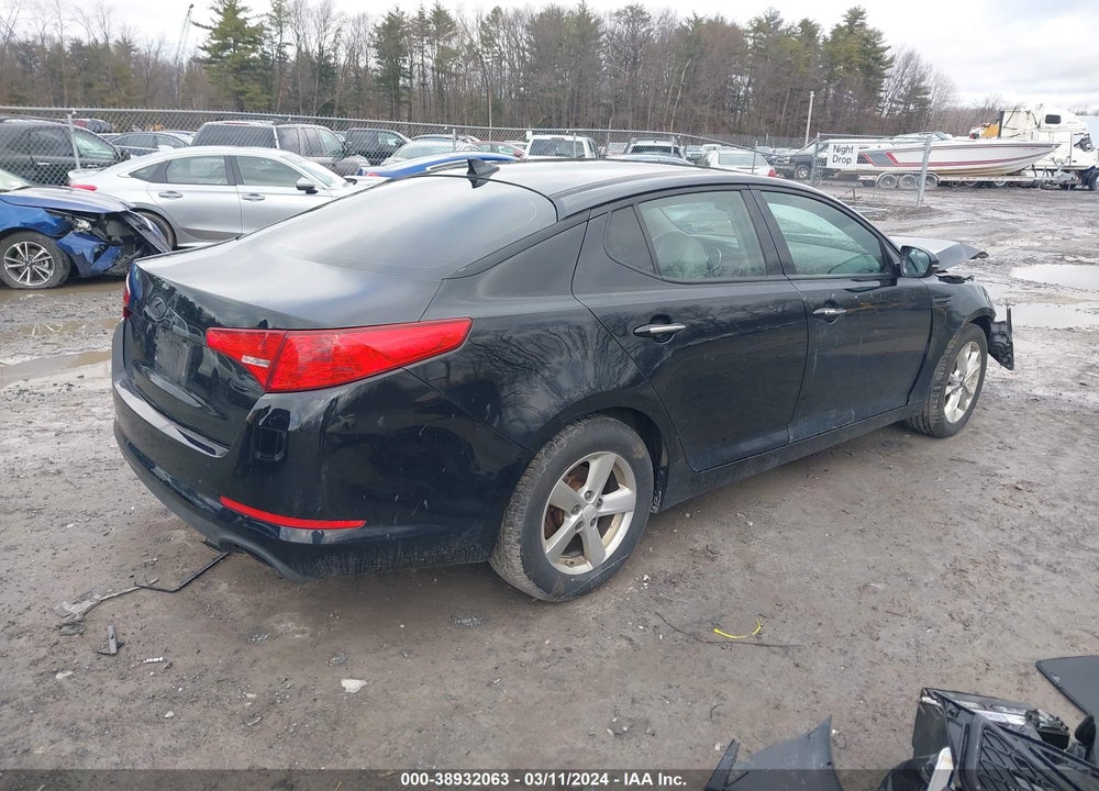 2011 KIA OPTIMA EX TURBO VIN: KNAGN4A69B5157409