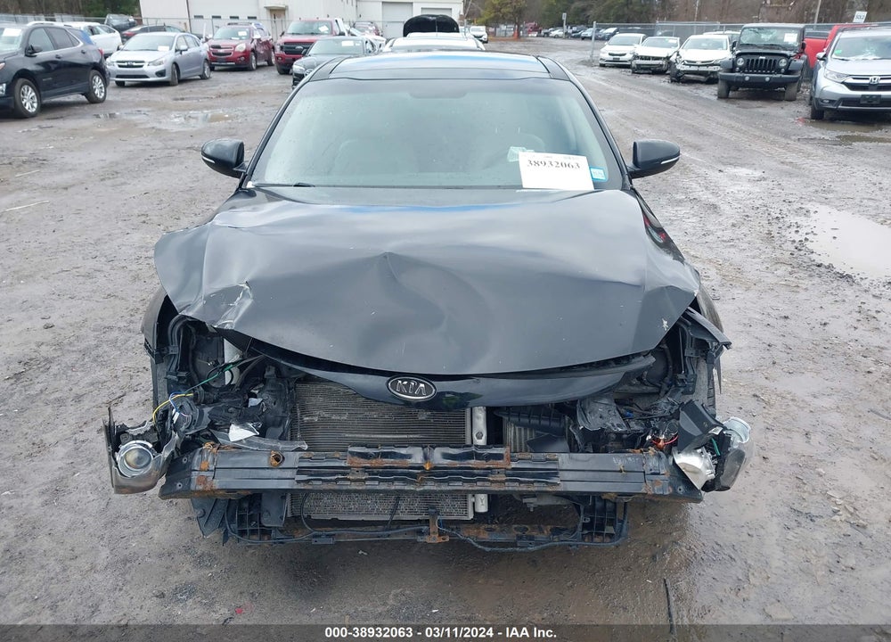 2011 KIA OPTIMA EX TURBO VIN: KNAGN4A69B5157409