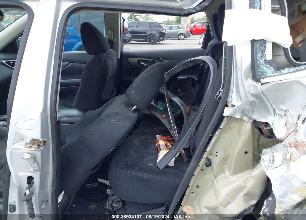2016 NISSAN ROGUE S VIN: 5N1AT2MV0GC843715