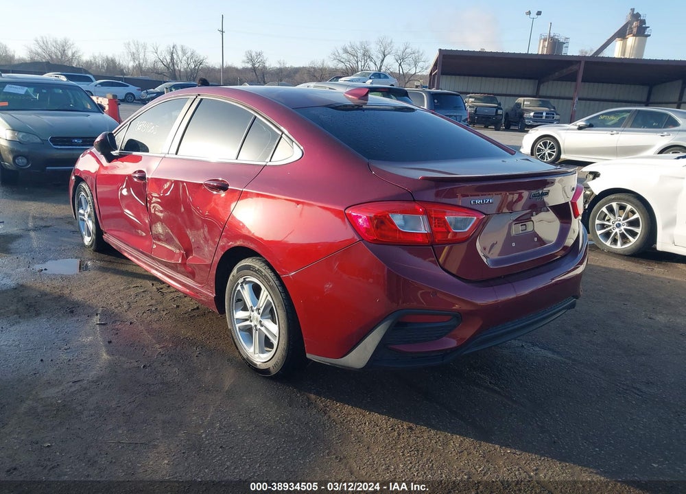2016 CHEVROLET CRUZE LT AUTO VIN: 1G1BE5SM4G7282015