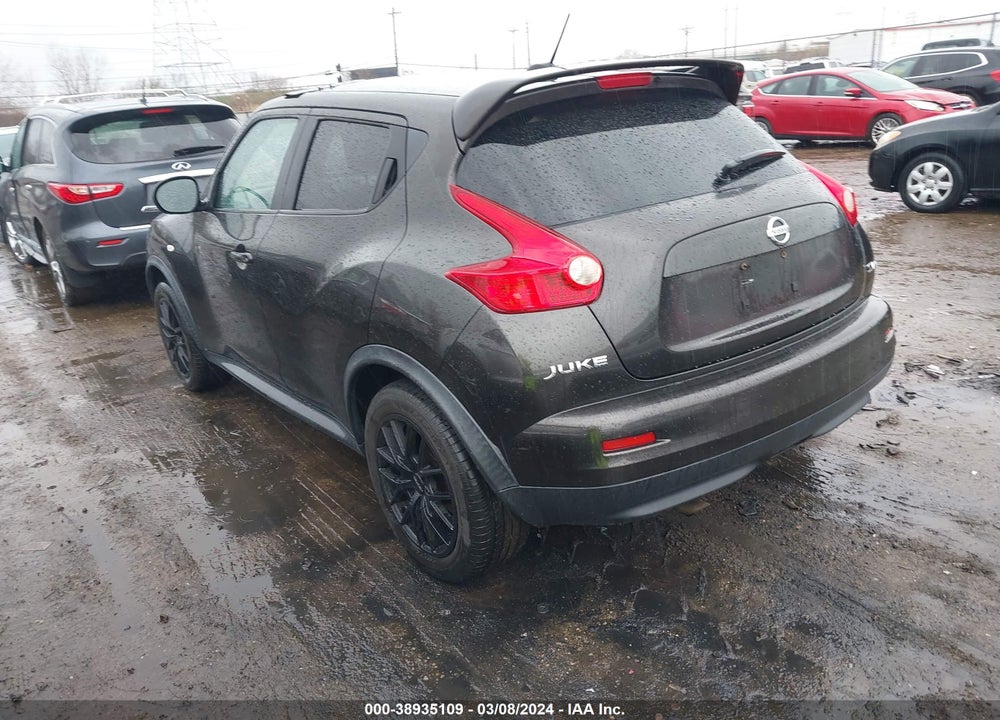 2011 NISSAN JUKE SV VIN: JN8AF5MV2BT027714