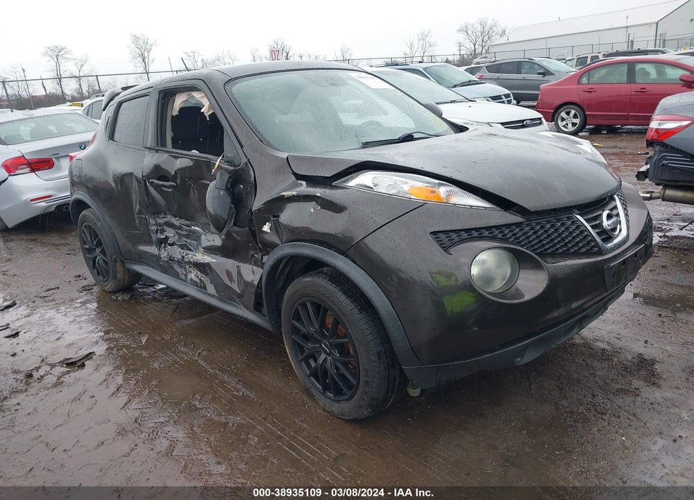 2011 NISSAN JUKE SV VIN: JN8AF5MV2BT027714