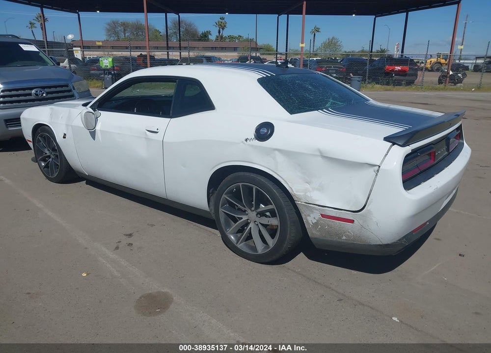2016 DODGE CHALLENGER 392 HEMI SCAT PACK SHAKER VIN: 2C3CDZFJ8GH300899