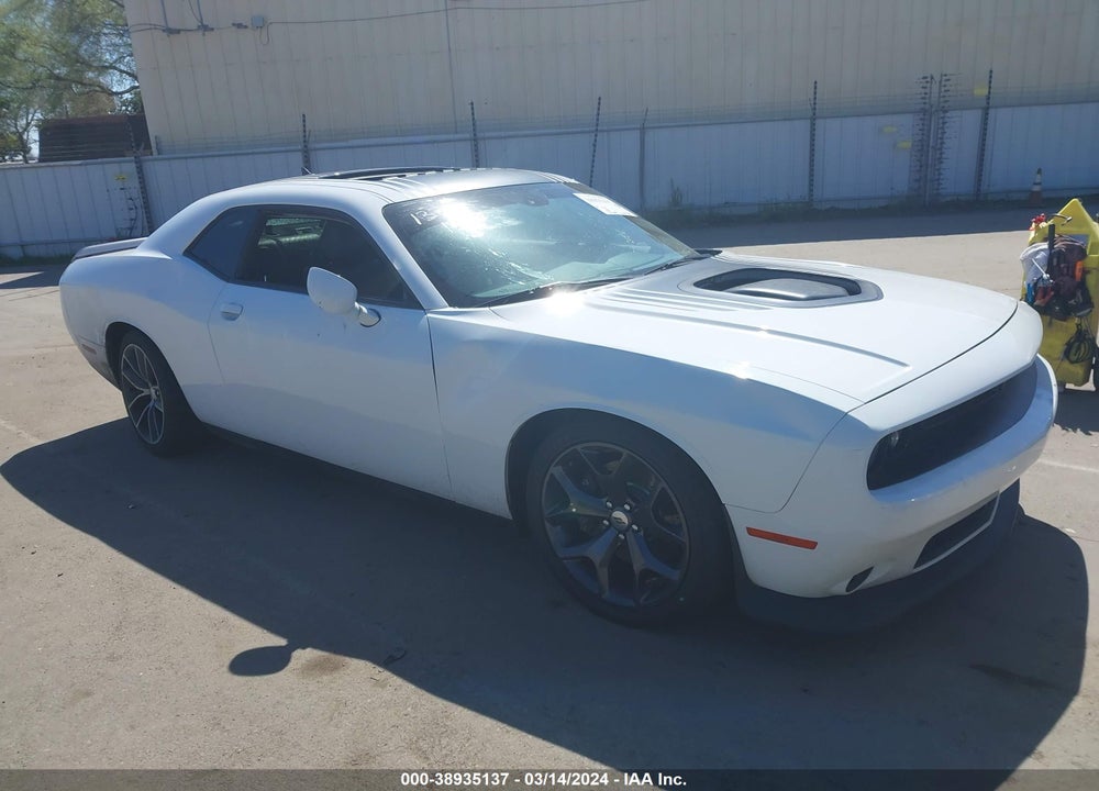 2016 DODGE CHALLENGER 392 HEMI SCAT PACK SHAKER VIN: 2C3CDZFJ8GH300899