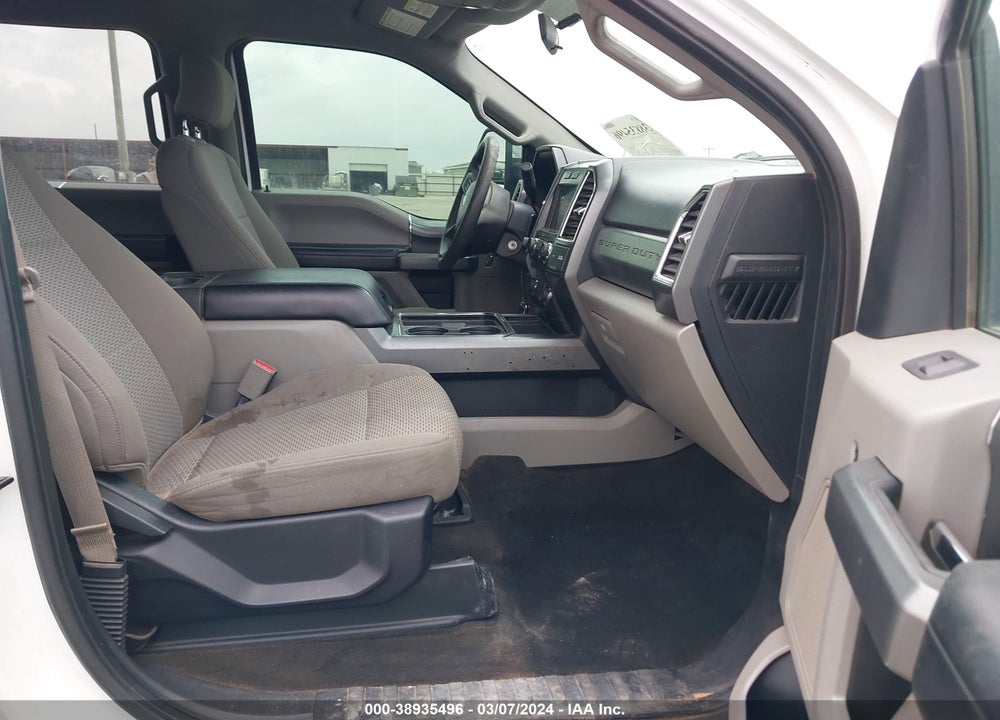 2017 FORD F-250 XLT VIN: 1FT7W2BT2HED98861