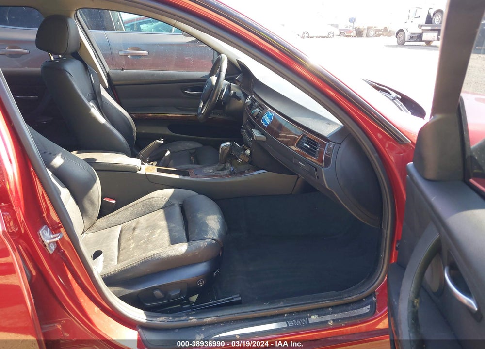 2011 BMW 328I VIN: WBAPH5G53BNM73187