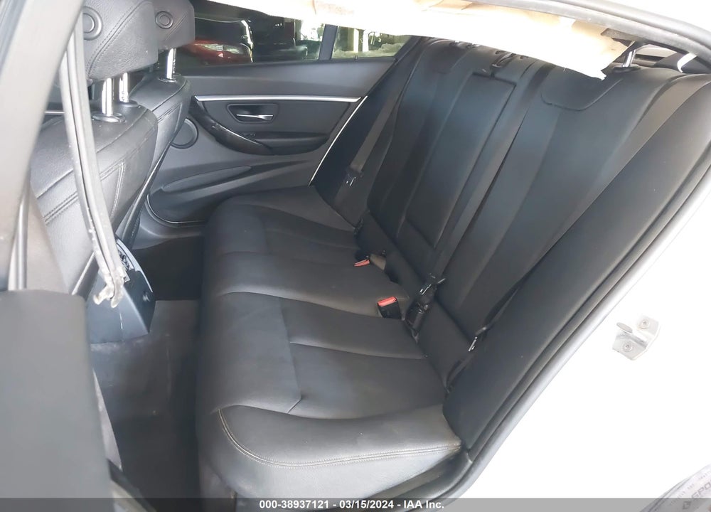 2018 BMW 330I VIN: WBA8B9G56JNV00250