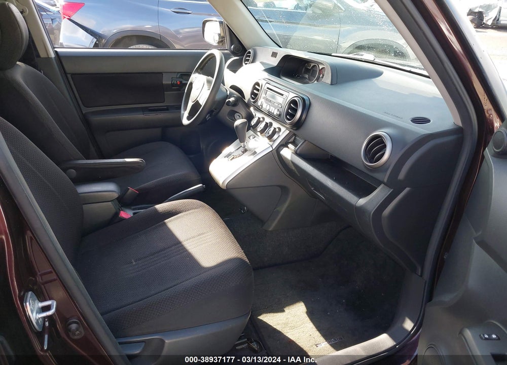 2009 SCION XB VIN: JTLKE50E691094125