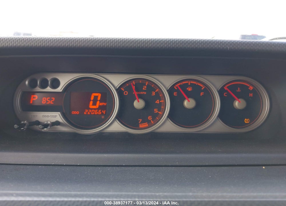 2009 SCION XB VIN: JTLKE50E691094125