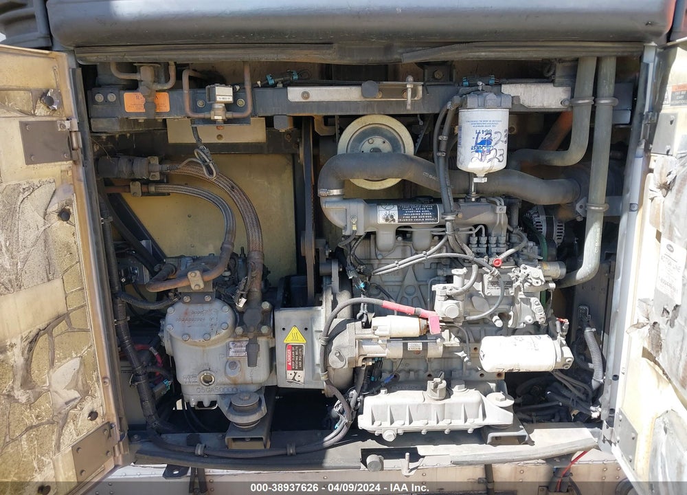2006 UTILITY TRAILER MFG TRAILER VIN: 1UYVS25016U793218