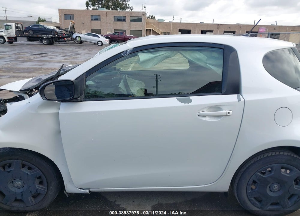2013 SCION IQ VIN: JTNJJXB0XDJ023045