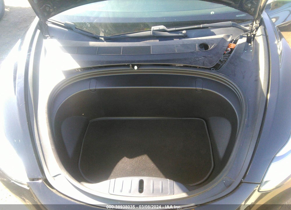 2018 TESLA MODEL 3 LONG RANGE/PERFORMANCE VIN: 5YJ3E1EB4JF183694