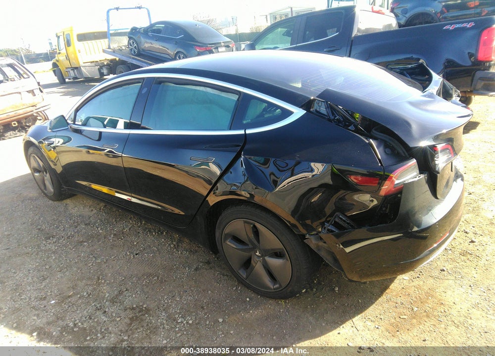 2018 TESLA MODEL 3 LONG RANGE/PERFORMANCE VIN: 5YJ3E1EB4JF183694