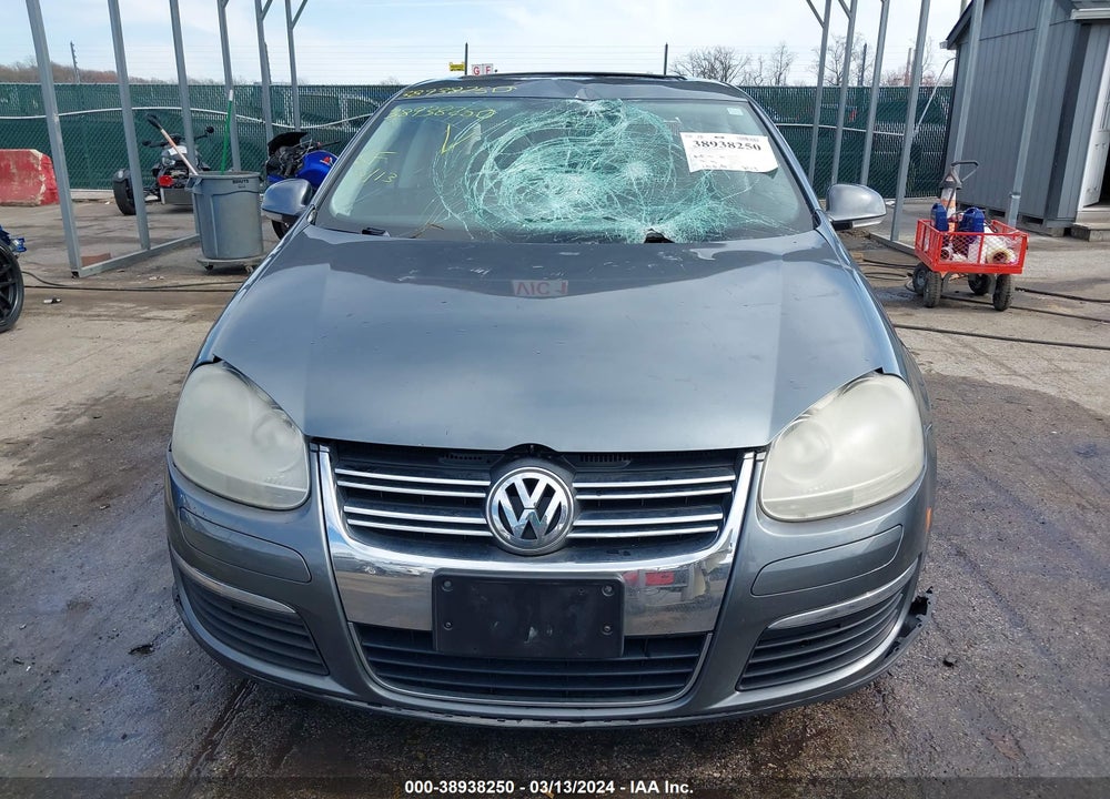 2008 VOLKSWAGEN JETTA SE/SEL VIN: 3VWRM71K28M106279