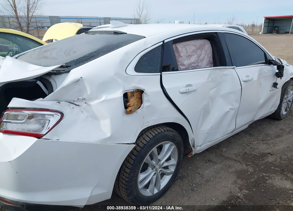 2018 CHEVROLET MALIBU LT VIN: 1G1ZD5ST2JF201664