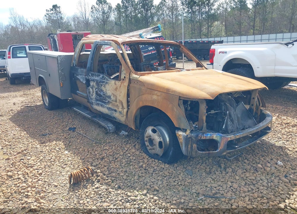 2013 FORD F-350 LARIAT VIN: 1FT8W3DT8DEB85768