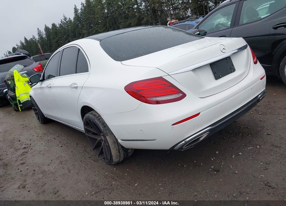 2018 MERCEDES-BENZ E 300 4MATIC VIN: WDDZF4KB1JA359967