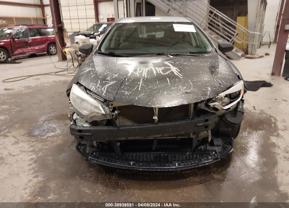 2015 TOYOTA COROLLA VIN: 5YFBURHE6FP273766