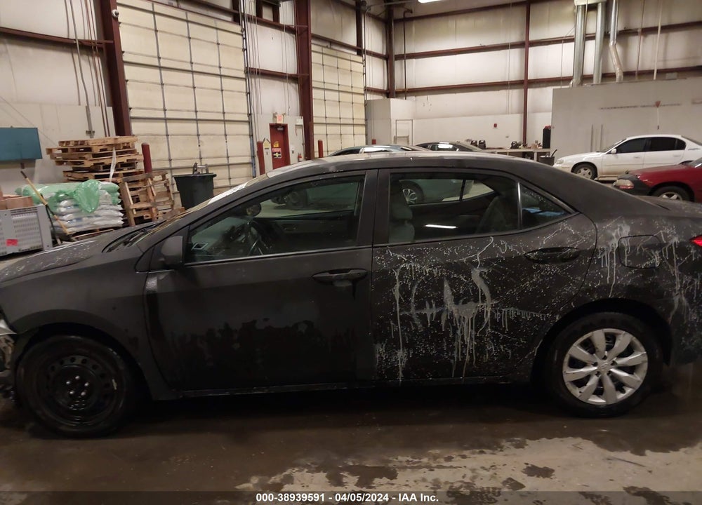 2015 TOYOTA COROLLA VIN: 5YFBURHE6FP273766