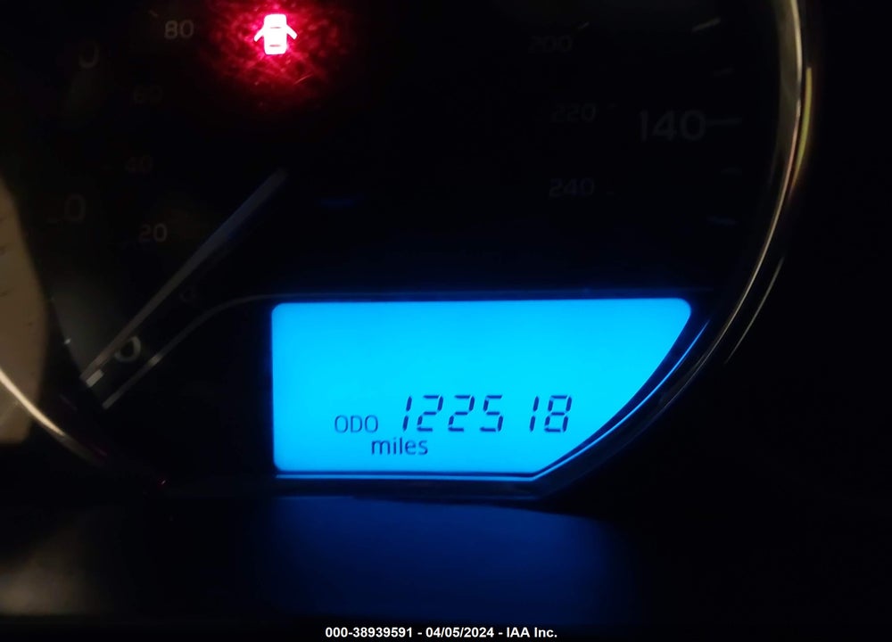 2015 TOYOTA COROLLA VIN: 5YFBURHE6FP273766