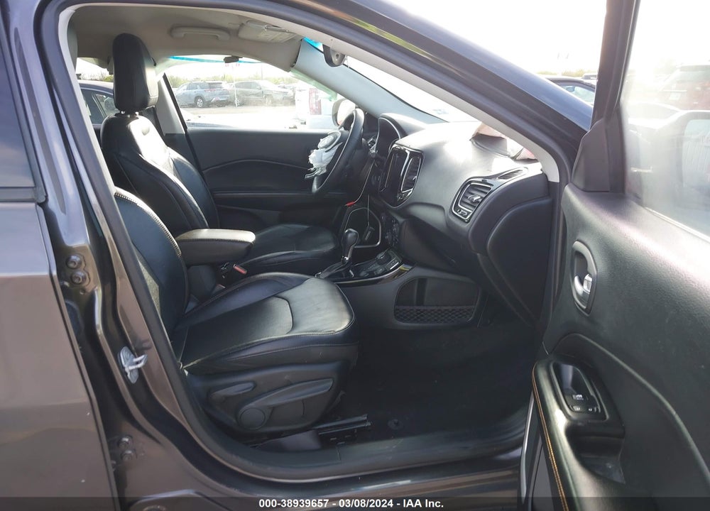 2018 JEEP COMPASS LIMITED 4X4 VIN: 3C4NJDCB2JT202642