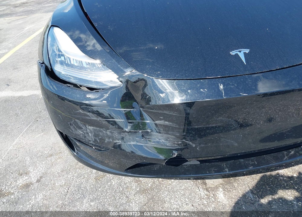 2021 TESLA MODEL Y STANDARD RANGE REAR-WHEEL DRIVE VIN: 5YJYGDED2MF103963