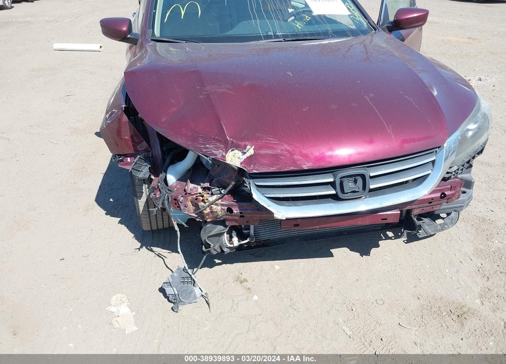2013 HONDA ACCORD LX VIN: 1HGCR2F32DA057432