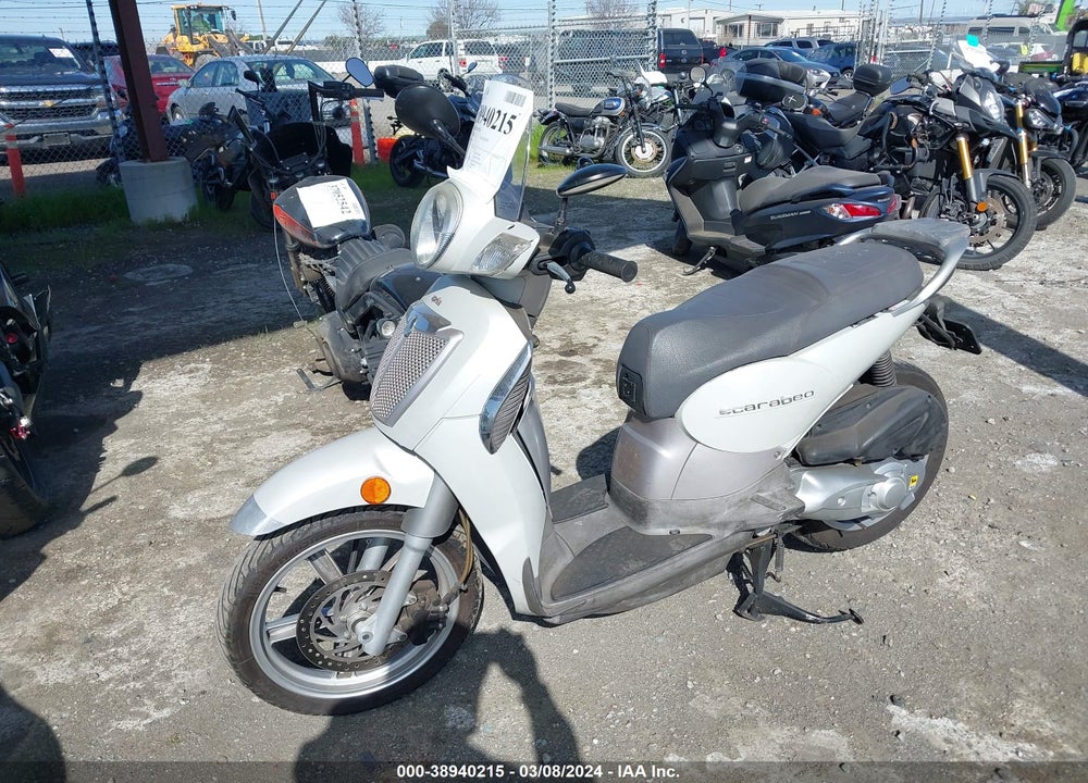 2009 APRILIA SCARABEO 200 VIN: ZD4RBC00X9J001011