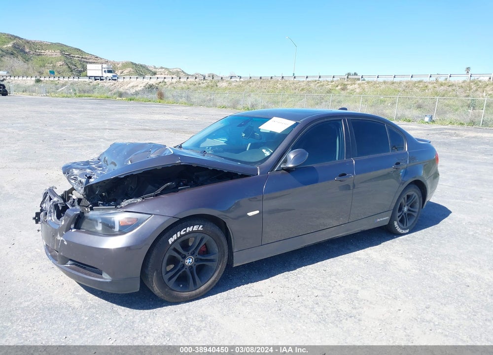 2008 BMW 328I VIN: WBAVA33568K053195