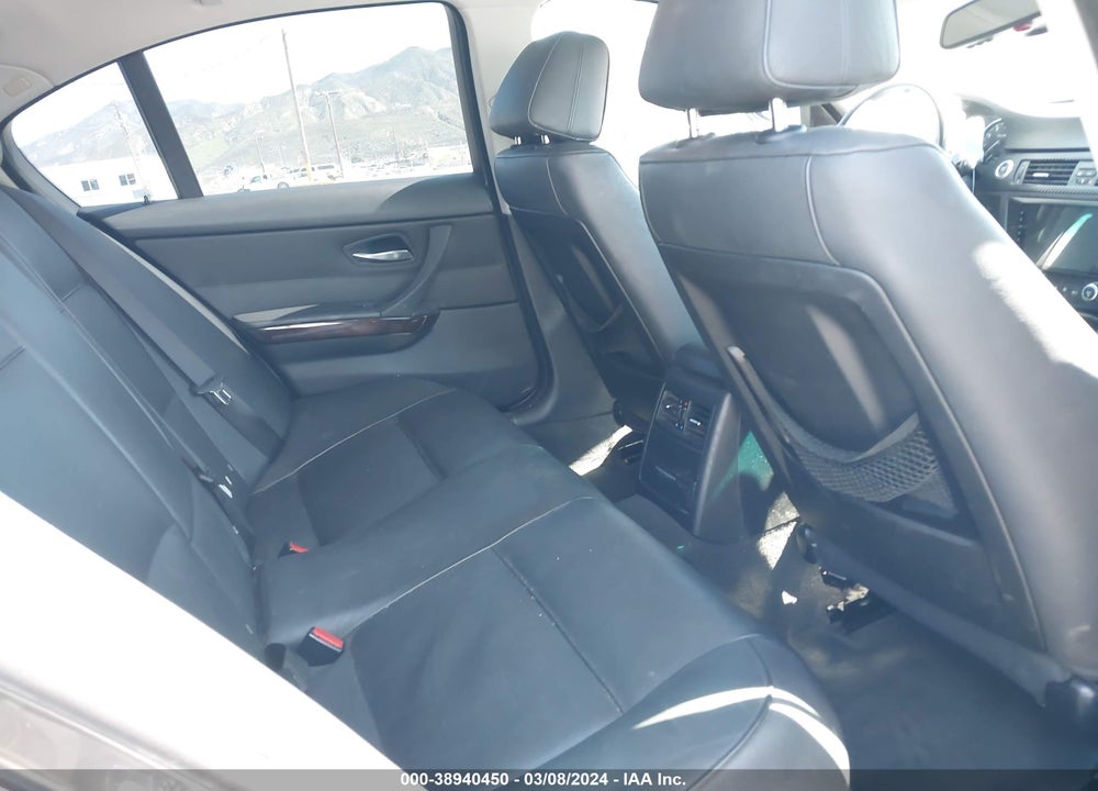 2008 BMW 328I VIN: WBAVA33568K053195
