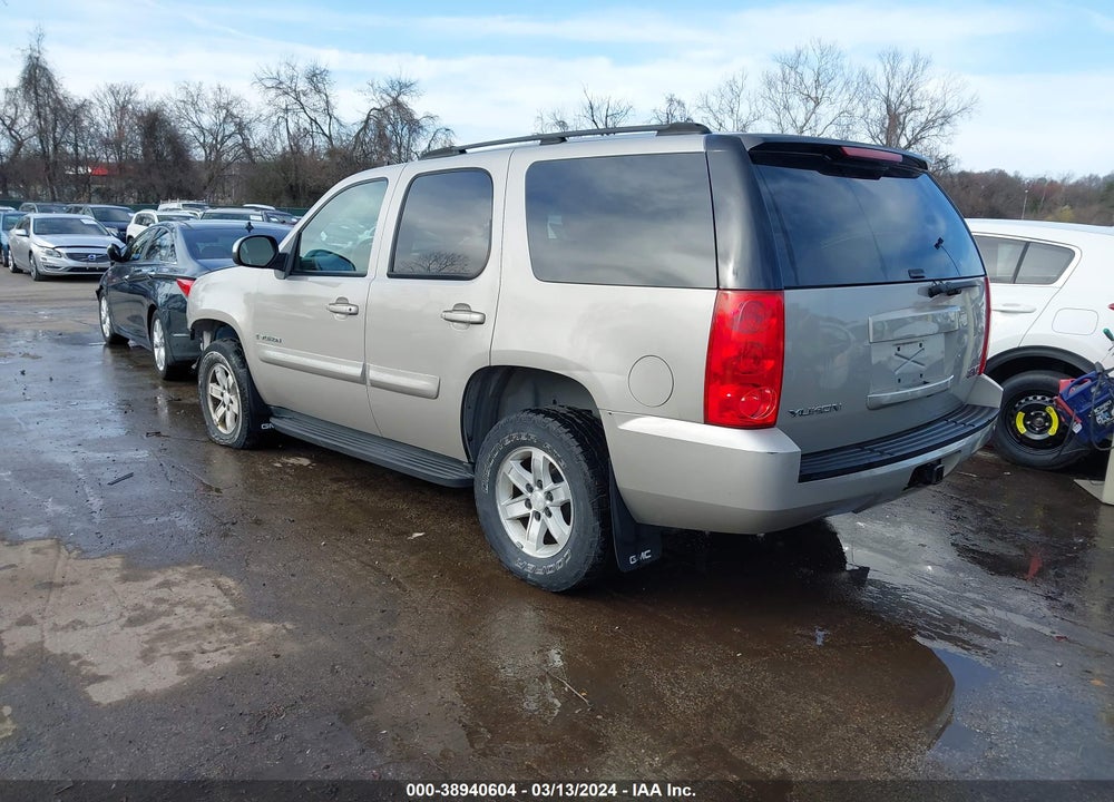2007 GMC YUKON SLE VIN: 1GKFK13087J134642