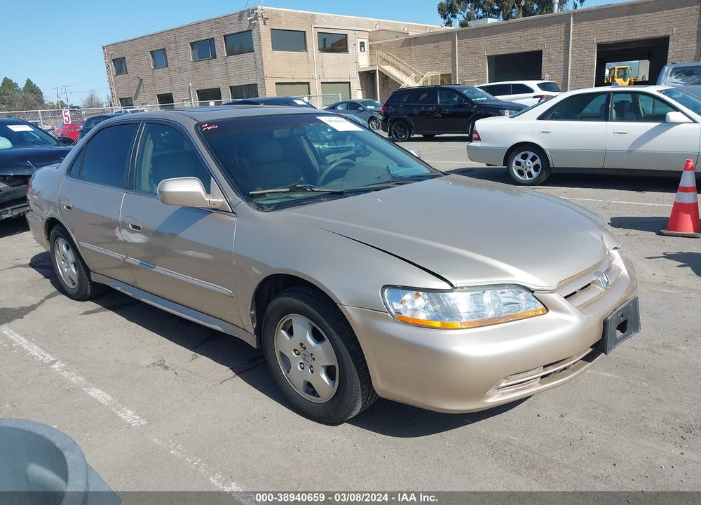 2001 HONDA ACCORD 3.0 EX VIN: 1HGCG16581A018809