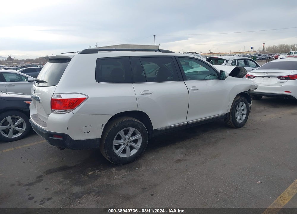 2013 TOYOTA HIGHLANDER SE V6 VIN: 5TDBK3EH5DS198693
