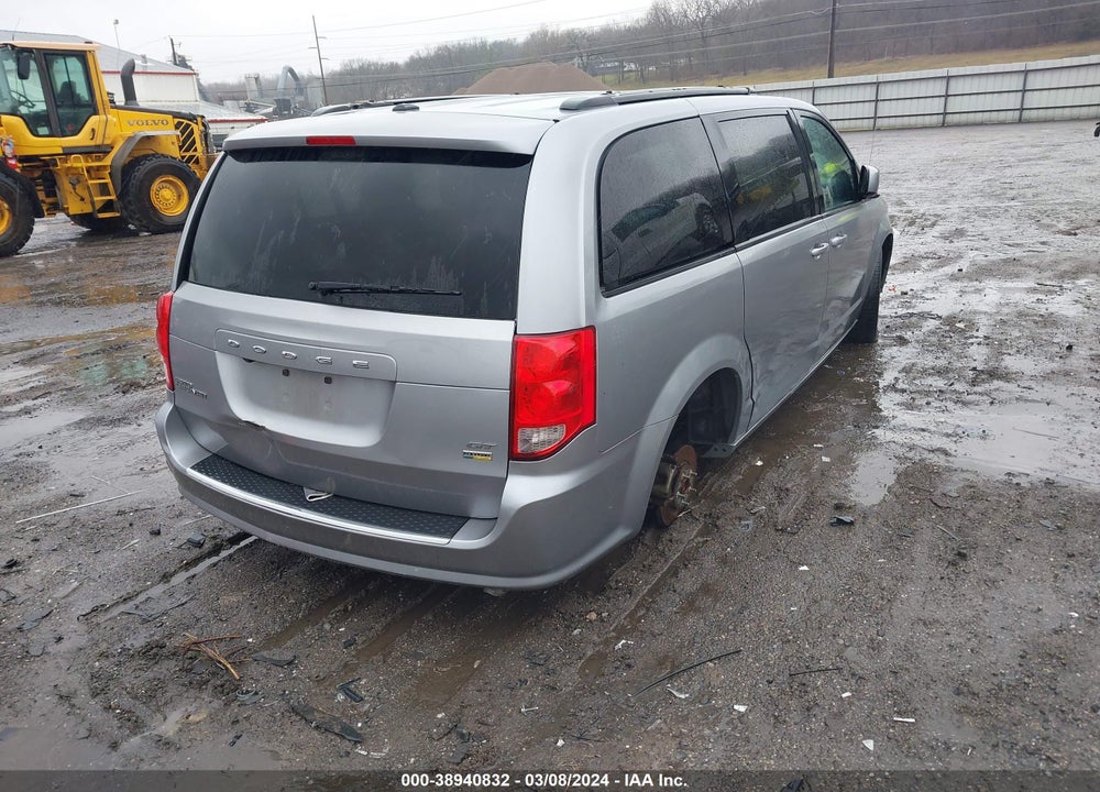 2018 DODGE GRAND CARAVAN GT VIN: 2C4RDGEG8JR324122