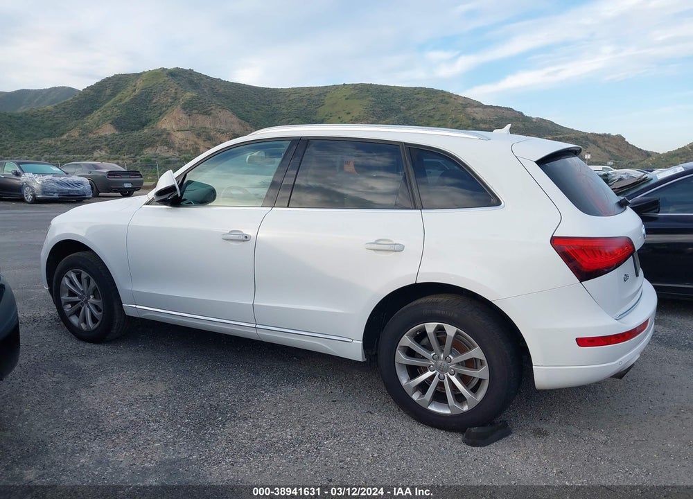 2015 AUDI Q5 2.0T PREMIUM VIN: WA1LFAFP0FA124062