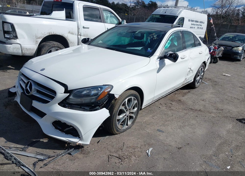 2016 MERCEDES-BENZ C 300 4MATIC/LUXURY 4MATIC/SPORT 4MATIC VIN: WDDWF4KB8GR147354