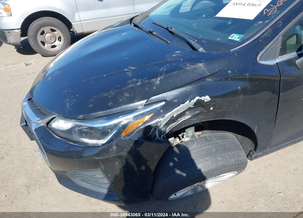 2019 CHEVROLET CRUZE LT VIN: 1G1BE5SMXK7145542