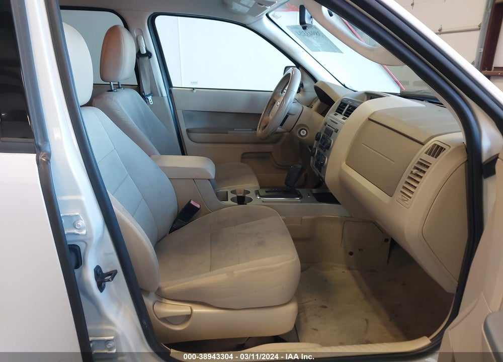 2010 FORD ESCAPE XLT VIN: 1FMCU0D7XAKB50899