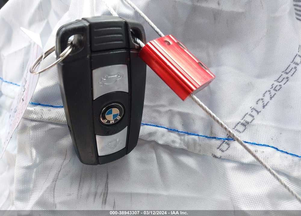 2008 BMW 328I VIN: WBAVA33538KX88829