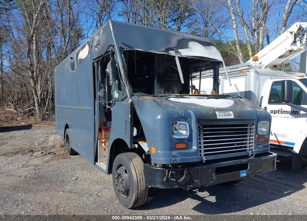 2020 FREIGHTLINER MT45G VIN: 4UZAC2EAXLCMG7672