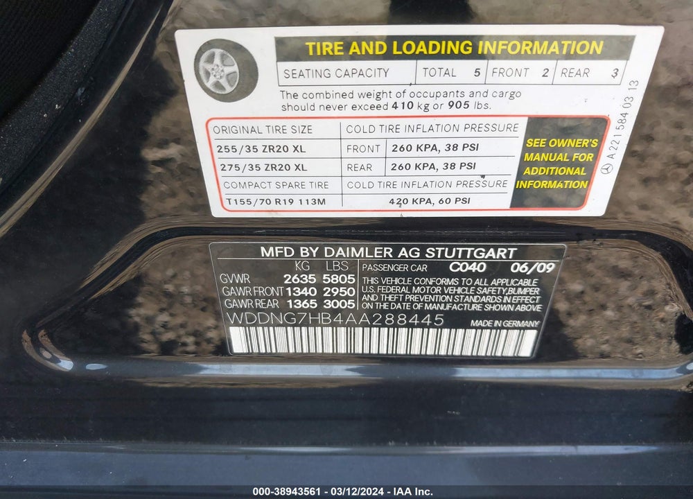2010 MERCEDES-BENZ S 63 AMG VIN: WDDNG7HB4AA288445