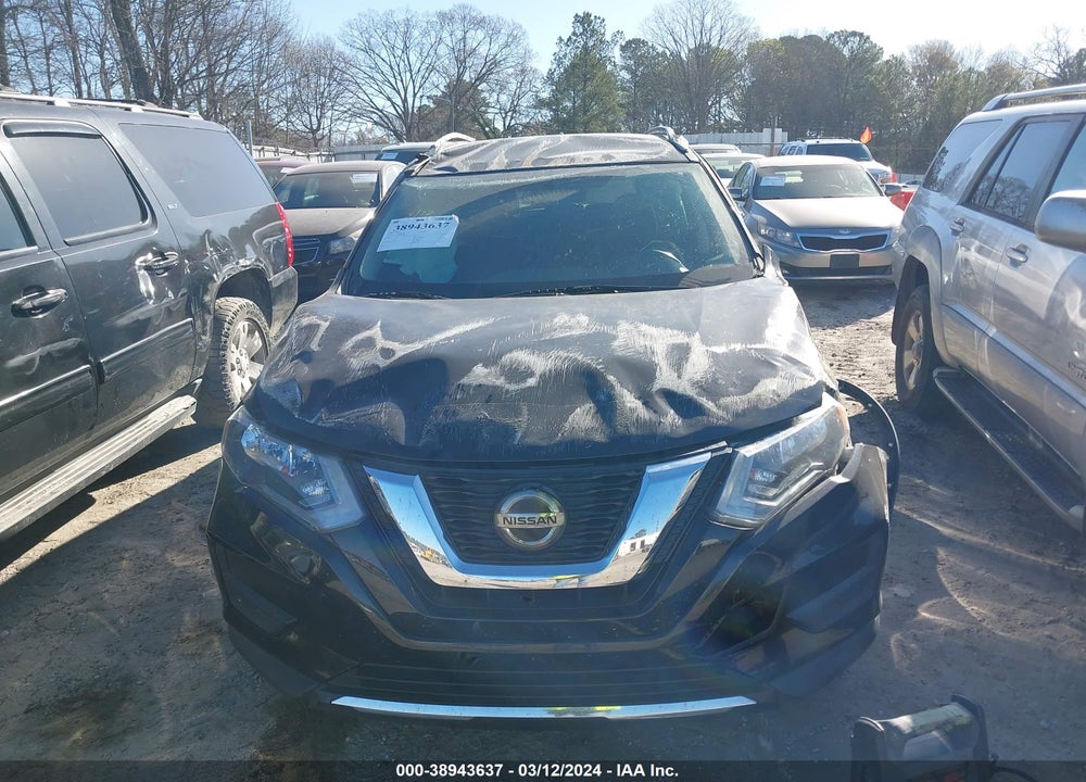 2018 NISSAN ROGUE SV VIN: 5N1AT2MT6JC765883