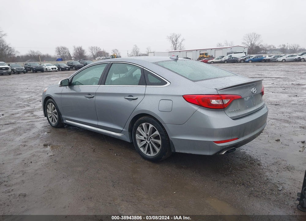 2015 HYUNDAI SONATA SPORT VIN: 5NPE34AF6FH097658