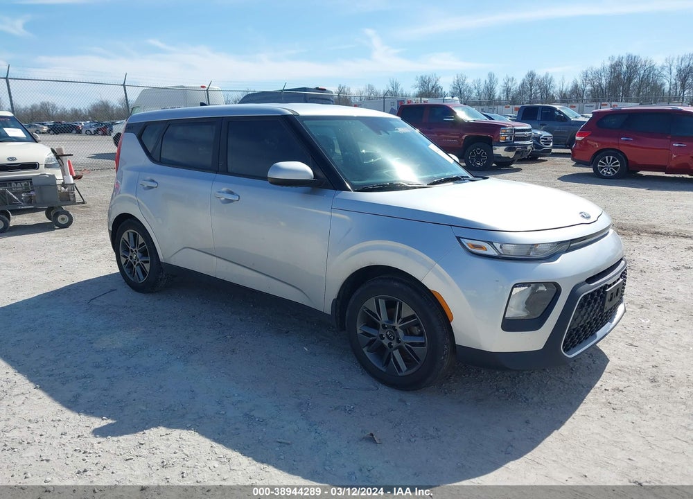 2021 KIA SOUL !/+/S VIN: KNDJ23AU6M7796414